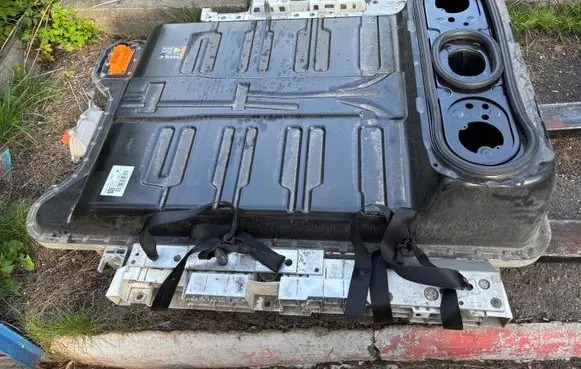Renault Zoe Hybrid / electric car battery 295105928R 100RES0219092