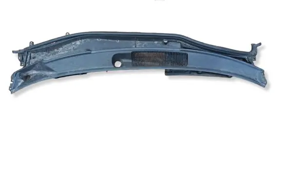 Lexus IS 220D-250-350 Wiper trim 5570853060