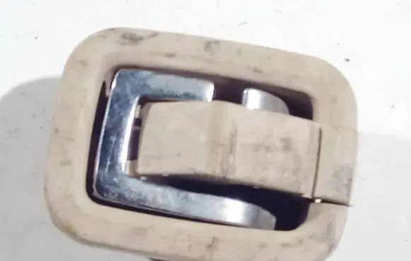 Mitsubishi Pajero Sport I Other interior part