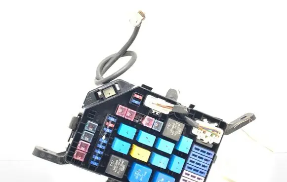 Hyundai Tucson JM Fuse box set 91208-2E130