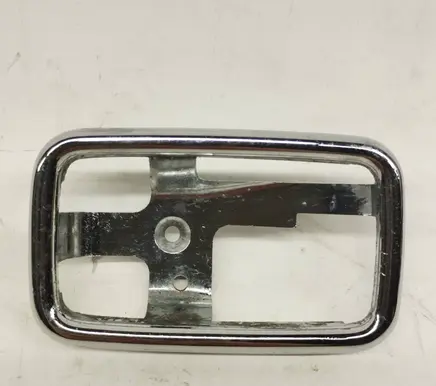Mercedes-Benz 250 280 W108 Front door handle cover 1087660611 A1087660611