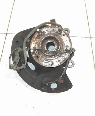 Hyundai i40 Front wheel hub NOCODE