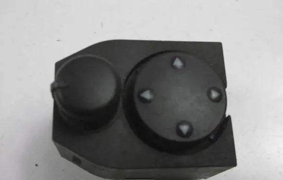 Audi A3 S3 8L Wing mirror switch 8D0959565B
