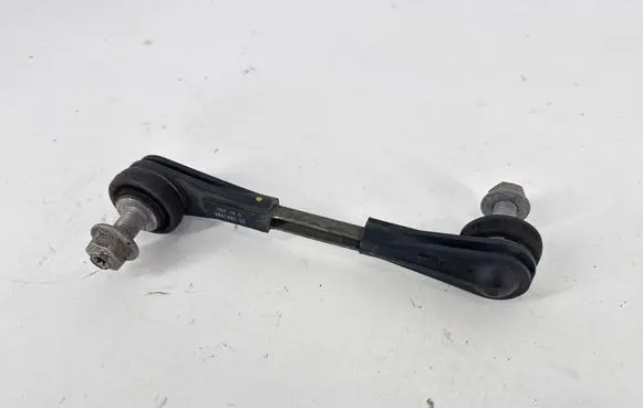 BMW 5 G30 G31 G38 Front anti-roll bar/stabilizer link 6861485 302185