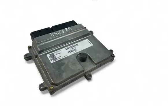 Volvo V50 Engine control unit/module ECU P30650677