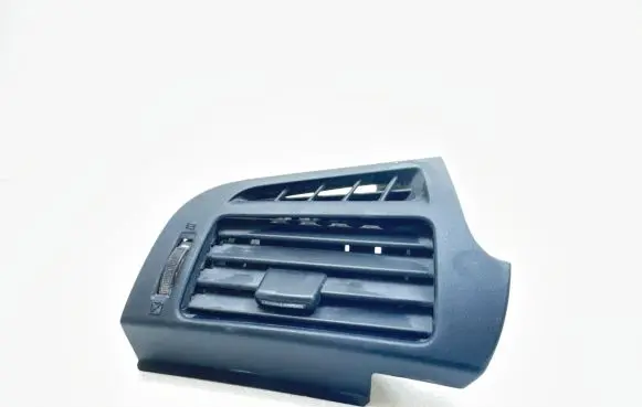 Toyota Verso Dashboard side air vent grill/cover trim 556600F020
