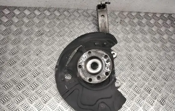 BMW X5 F15 Front wheel hub spindle knuckle 6895049 6869869