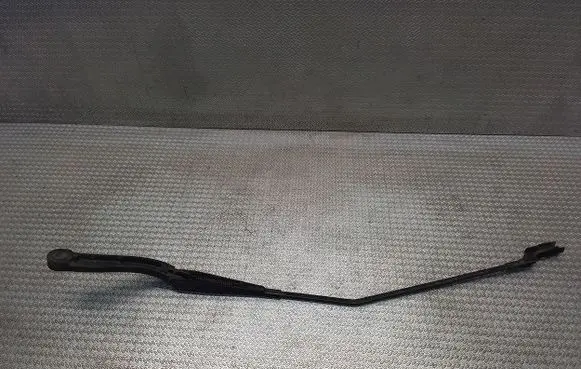 Renault Trafic III (X82) Front wiper blade arm 97036203