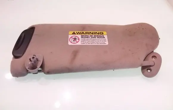 Chrysler Town & Country IV Sun visor VE2070 822573