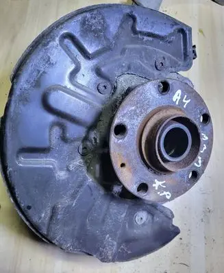 Audi A4 S4 B6 8E 8H Front wheel hub spindle knuckle 430320114