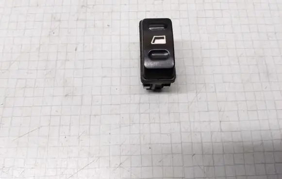 Citroen Xsara Picasso Electric window control switch