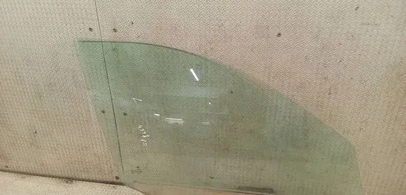 BMW 3 E90 E91 Front door window glass four-door 