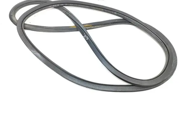 Volkswagen Tiguan Allspace Rear door rubber seal (on body) 