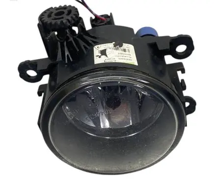 Mitsubishi Montero Front fog light 89203955 MZ313326 BL0601A