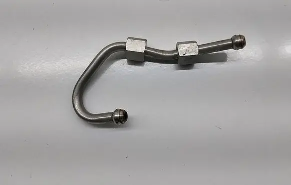 Volkswagen Tiguan Brake vacuum hose/pipe 04E130241
