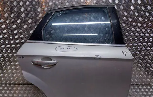 Ford Mondeo MK IV Rear door S18031425