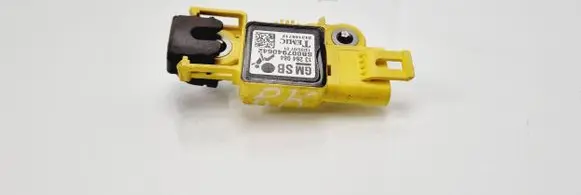 Opel Zafira B Airbag deployment crash/impact sensor 13264084 343149712 SB007940642