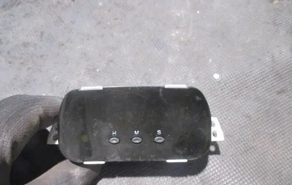 Chevrolet Aveo Screen/display/small screen 96945866 1298040411 TW30000245