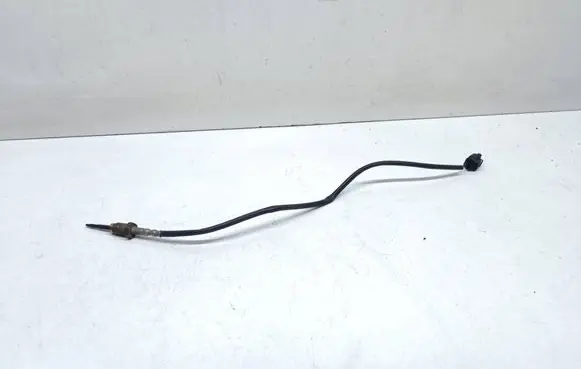 BMW 3 E90 E91 Exhaust gas temperature sensor 7806254