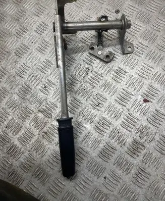 Toyota Land Cruiser (J120) Other handbrake/parking brake parts