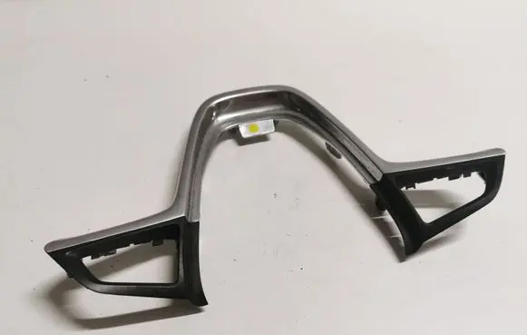 Buick Encore I Steering wheel trim 