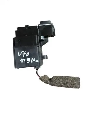 Volvo V70 Ignition lock 6G9N11572BL 32900210 VP6G9F11572BL