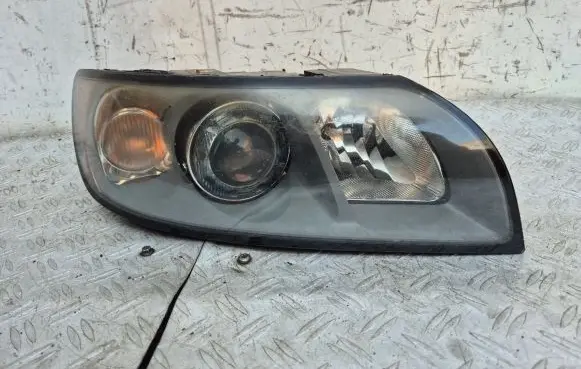 Volvo S40 Headlight/headlamp 30698896 0301198674 1305235856