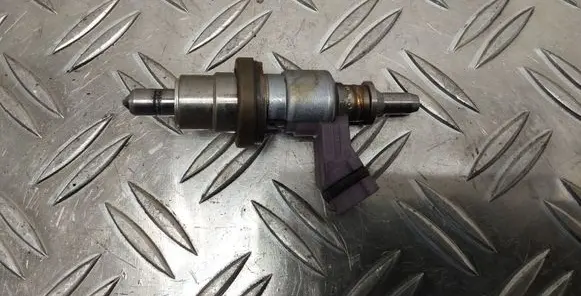 Toyota Verso Fuel injector 2371026012