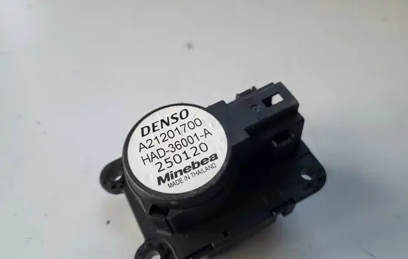 Renault Clio V A/C air flow flap actuator/motor A21201700