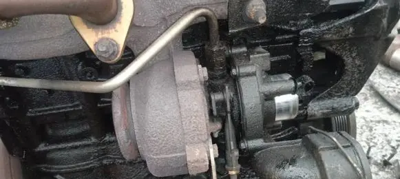 Volkswagen PASSAT B6 Turbo 038253016K