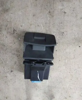 Renault Espace - Grand espace IV Hand parking brake switch 8200048591