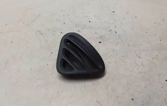 Dashboard air vent grill cover trim
