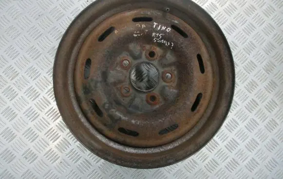 Nissan Almera Tino R15 steel rim 