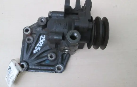 Mazda 626 Power steering pump