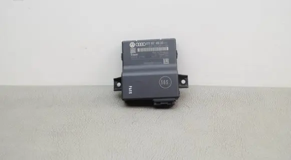Audi A5 Sportback 8TA Gateway control module 8T0907468AD