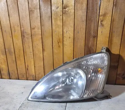 Toyota Prius (XW20) Headlight/headlamp