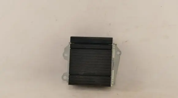 Dodge Caravan Sound amplifier 05026408AB