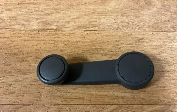 Ford Focus Front door window winding handle 95VBV23342