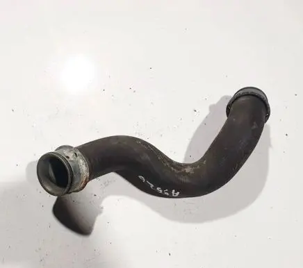Mercedes-Benz C W204 Engine coolant pipe/hose a2045011682 625412