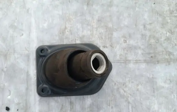 Land Rover Range Rover L322 Other engine bay part QLI000011