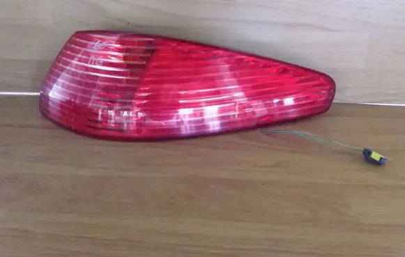 Peugeot 607 Rear/tail lights