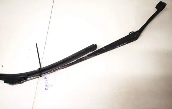KIA Carnival Front wiper blade arm