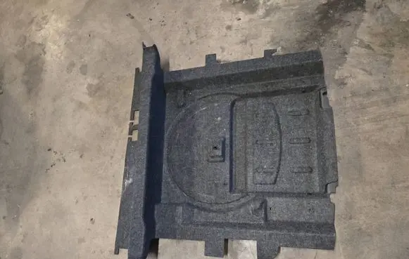 Audi Q5 SQ5 Trunk bottom trim panel 8K0863462D