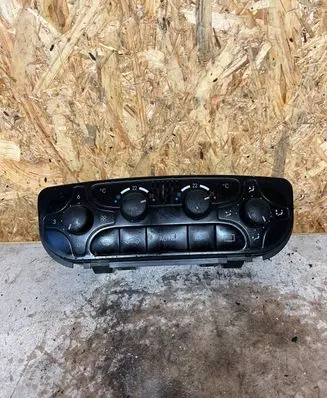 Mercedes-Benz C W203 Climate control unit A2098300085 9140010497