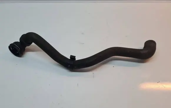 Volvo V70 Engine coolant pipe/hose 6g918260po