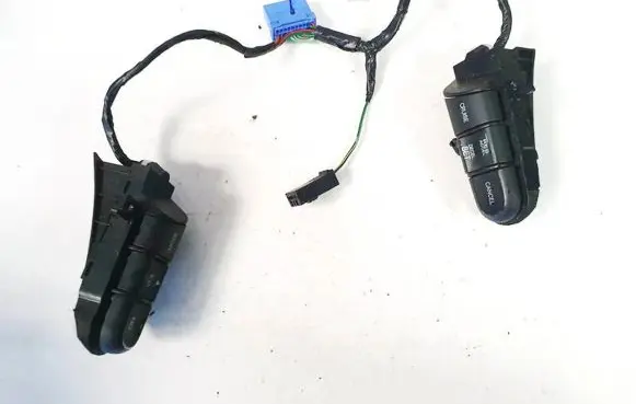 Honda Civic Steering wheel buttons/switches 