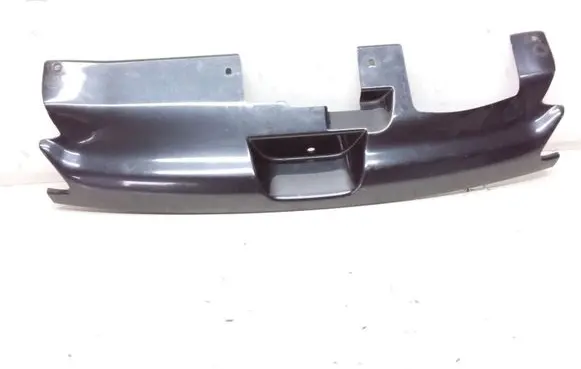 Peugeot 306 Quarter panel pressure vent 9623627477