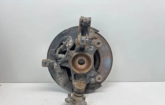 Citroen C4 II Picasso Front wheel hub