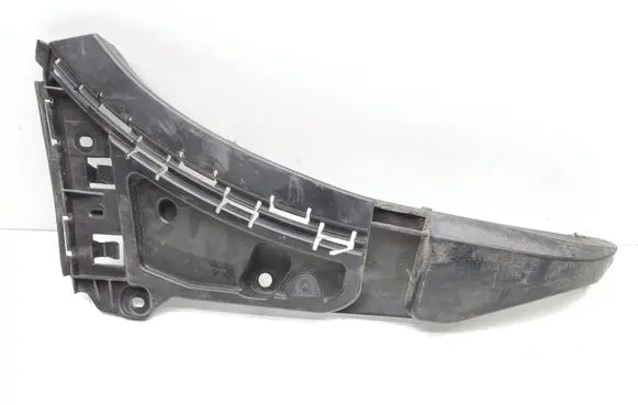 Volvo XC90 Front bumper mounting bracket 08620563