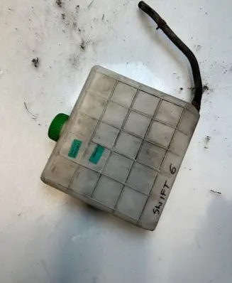 Suzuki Swift I Coolant expansion tank/reservoir 231132